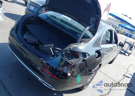 2025 Mercedes-Benz C 300 from USA, damaged, VIN W1KAF4GB4SR238973